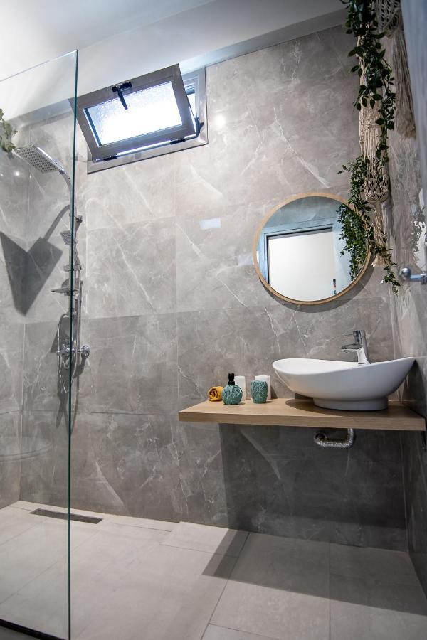 Georgianna'S Suite With Private Pool , 'Blank Suite' Charokopio Luaran gambar