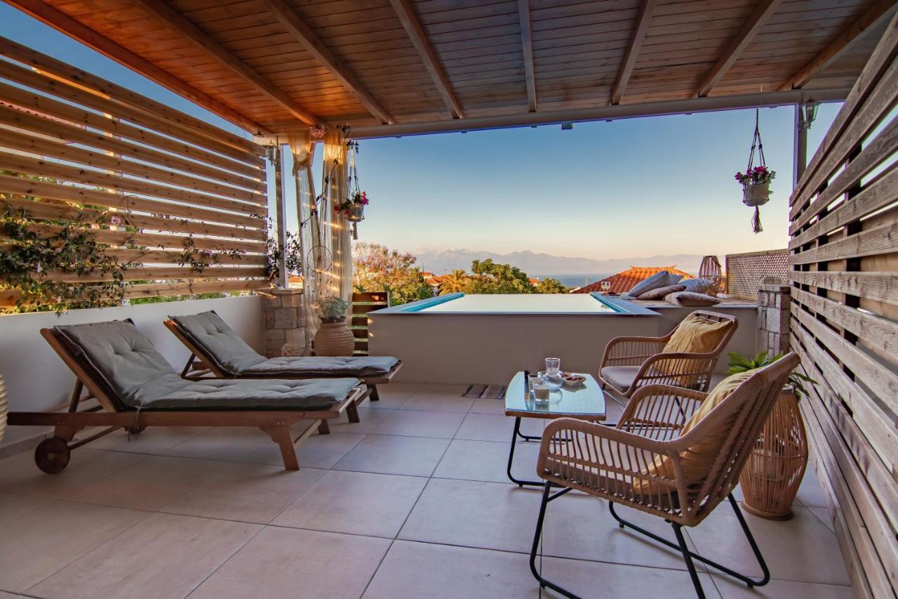 Georgianna'S Suite With Private Pool , 'Blank Suite' Charokopio Luaran gambar