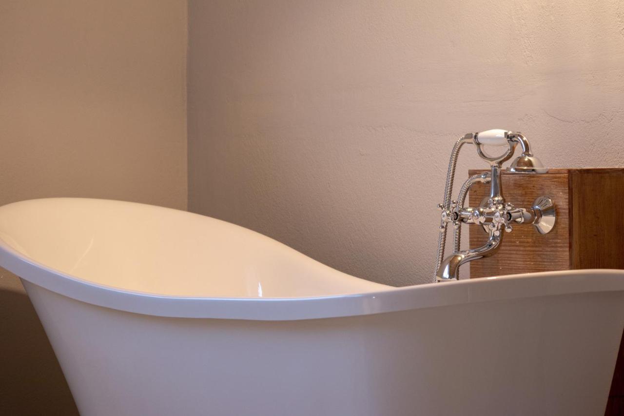 Georgianna'S Suite With Private Pool , 'Blank Suite' Charokopio Luaran gambar